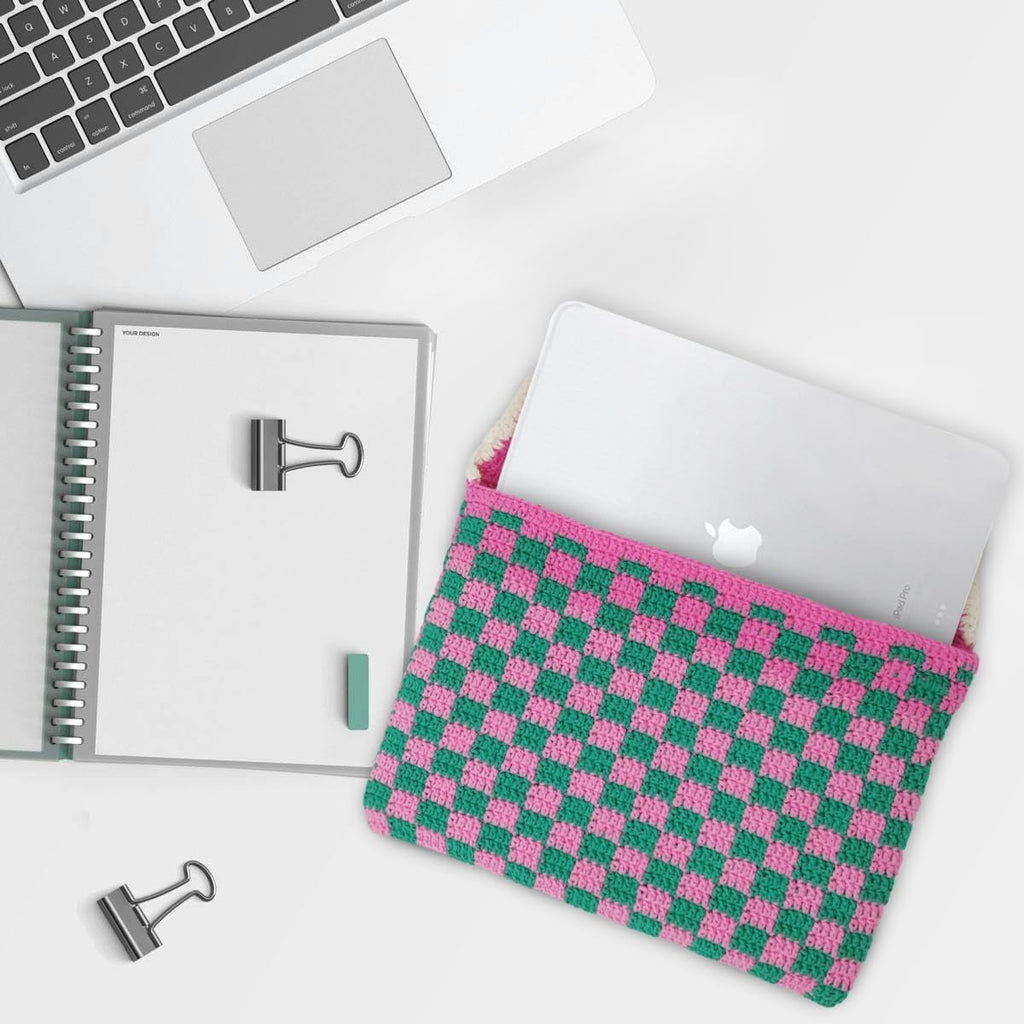 IPad Clutch Crochet Kit
